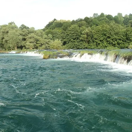 Villa Peaceful Oasis - House For Rest And Relaxation *